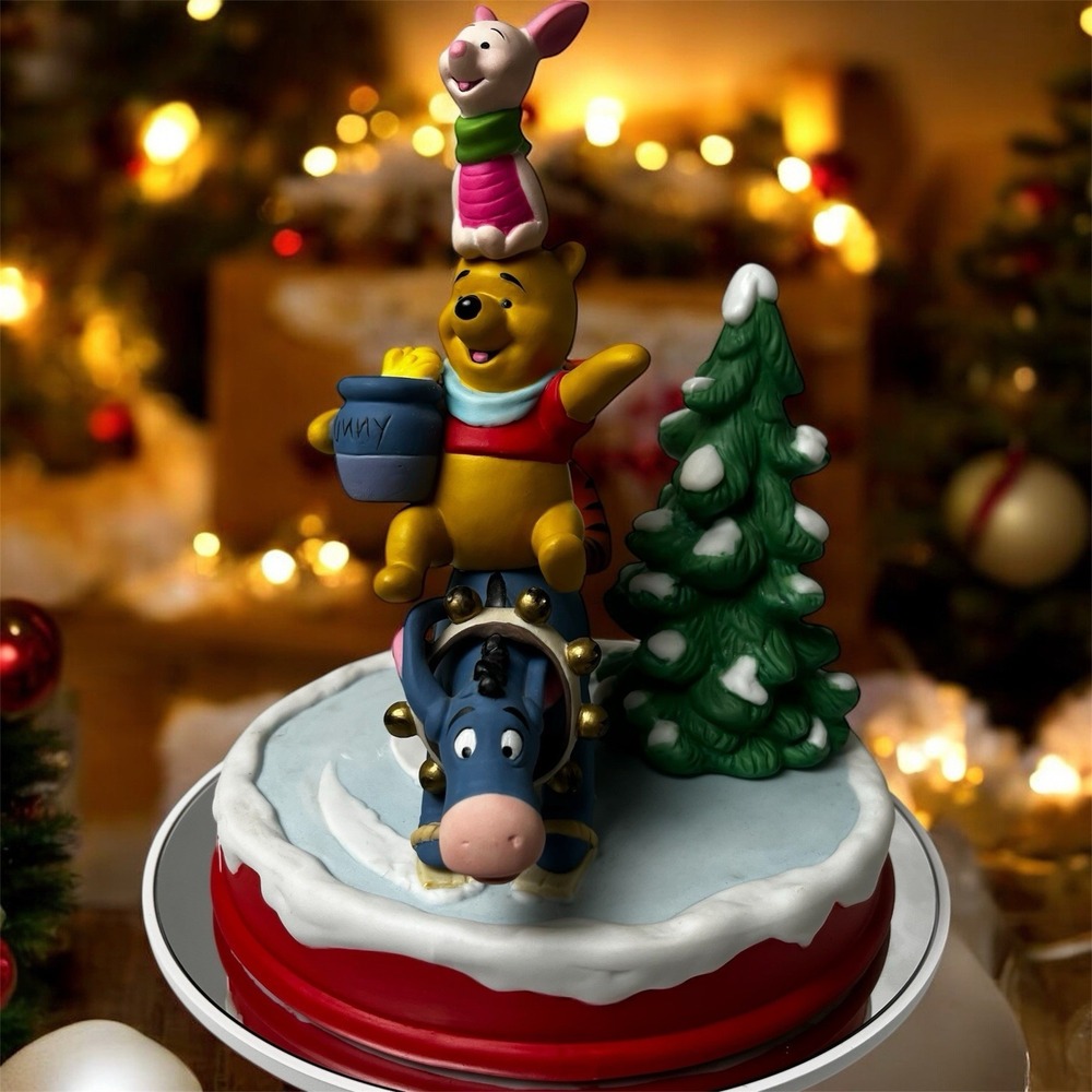1997 Disney & Grolier CHRISTMAS FIGURINE "Pooh's Skating‎ Party" Limited Edition - Picture 3 of 17